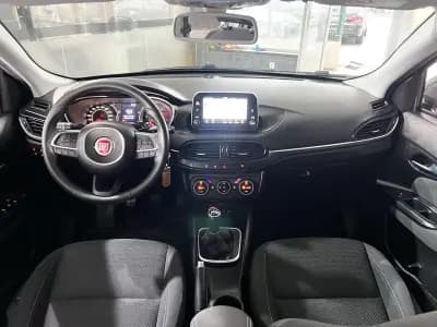 Vendo Fiat Tipo Station Wagon 2018 - 11600 EUR, 84496 km - AUTO.MOTO.pt