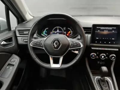 Vendo Renault Clio 2022 - 19800 EUR, 84000 km - AUTO.MOTO.pt