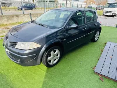 Sell Renault Mégane 2007 - 4750 EUR, 249000 km - AUTO.MOTO.pt