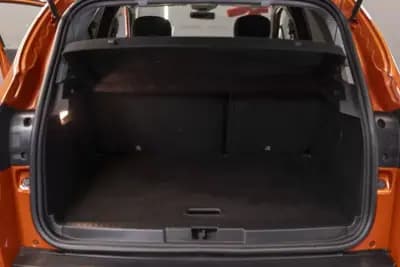 Vendo Renault Captur 2015 - 13900 EUR, 68386 km - AUTO.MOTO.pt