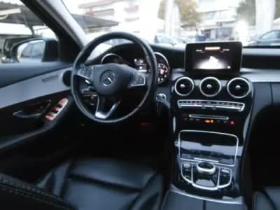 Vendo Mercedes-Benz C 180 2017 - 24900 EUR, 141265 km - AUTO.MOTO.pt