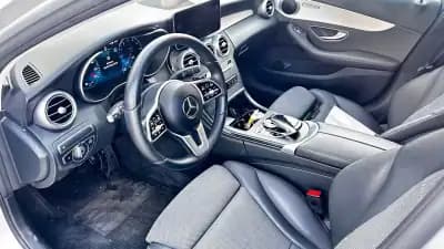 Vendo Mercedes-Benz C 300 2021 - 27500 EUR, 201000 km - AUTO.MOTO.pt