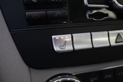 Vendo Mercedes-Benz C 220 2012 - 15990 EUR, 216000 km - AUTO.MOTO.pt