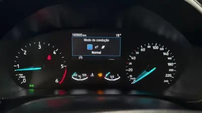 Vendo Ford Focus SW 2021 - 12999 EUR, 160121 km - AUTO.MOTO.pt