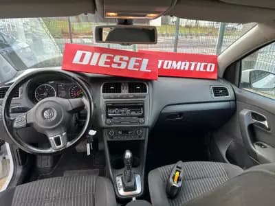 Sell Volkswagen Polo 2011 - 11990 EUR, 92500 km - AUTO.MOTO.pt