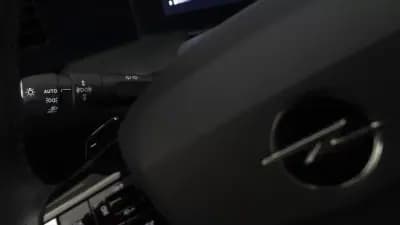 Sell Opel Astra 2025 - 23850 EUR, 17600 km - AUTO.MOTO.pt