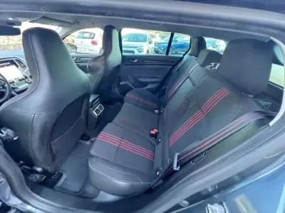 Sell Renault Mégane Sport Tourer 2021 - 21000 EUR, 62000 km - AUTO.MOTO.pt