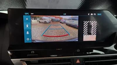 Vendo Citroën C4 2023 - 17950 EUR, 21950 km - AUTO.MOTO.pt