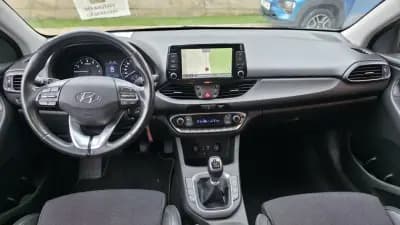 Vendo Hyundai i30 Fastback 2019 - 16500 EUR, 65000 km - AUTO.MOTO.pt