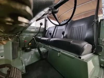 Vendo Land Rover Serie III 1973 - 35000 EUR, 87484 km - AUTO.MOTO.pt