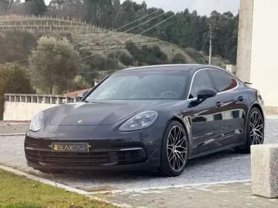 Vendo Porsche Panamera 2017 - 58990 EUR, 114000 km - AUTO.MOTO.pt