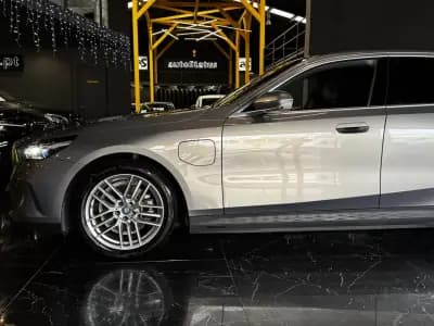 Sell BMW 530e 2025 - 57990 EUR, 22000 km - AUTO.MOTO.pt