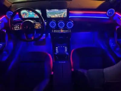 Sell Mercedes-Benz A 180 2020 - 26990 EUR, 62000 km - AUTO.MOTO.pt