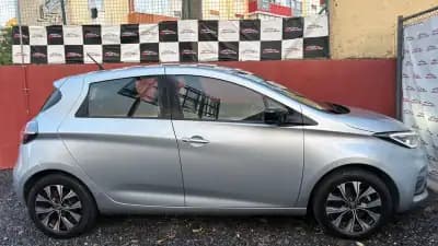 Sell Renault Zoe 2021 - 14900 EUR, 69000 km - AUTO.MOTO.pt