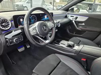 Vendo Mercedes-Benz CLA 180 2020 - 31990 EUR, 97000 km - AUTO.MOTO.pt