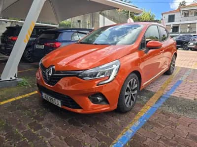 Sell Renault Clio 2020 - 16950 EUR, 93500 km - AUTO.MOTO.pt