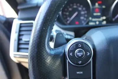 Sell Land Rover Range Rover Sport 2016 - 39500 EUR, 223000 km - AUTO.MOTO.pt