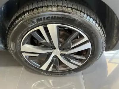 Vendo Peugeot 5008 2017 - 22500 EUR, 161123 km - AUTO.MOTO.pt