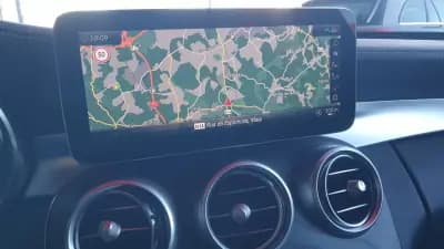 Vendo Mercedes-Benz C 300 2020 - 24999 EUR, 175000 km - AUTO.MOTO.pt