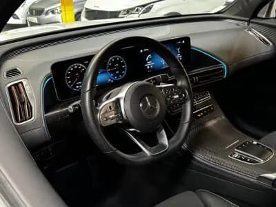 Vendo Mercedes-Benz EQC 2023 - 44990 EUR, 60200 km - AUTO.MOTO.pt