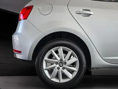 Vendo SEAT Ibiza 2015 - 11950 EUR, 80000 km - AUTO.MOTO.pt