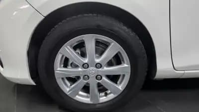 Vendo Toyota Yaris 2012 - 8490 EUR, 154000 km - AUTO.MOTO.pt