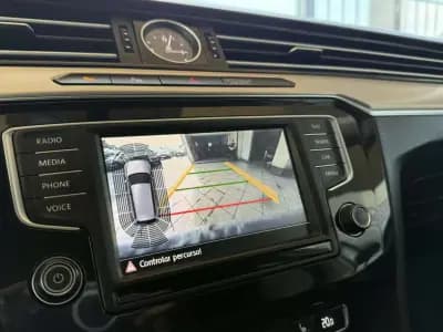 Vendo Volkswagen Passat Variant 2015 - 13950 EUR, 242286 km - AUTO.MOTO.pt