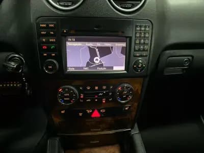 Vendo Mercedes-Benz ML 320 2006 - 15950 EUR, 278122 km - AUTO.MOTO.pt