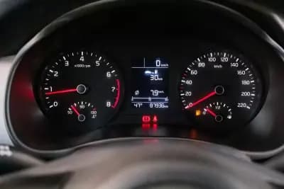 Sell Kia Stonic 2022 - 13999 EUR, 88000 km - AUTO.MOTO.pt