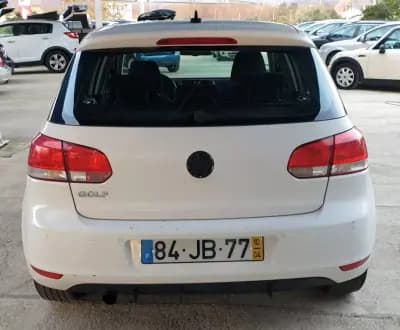Vendo Volkswagen Golf 2010 - 4500 EUR, 458001 km - AUTO.MOTO.pt