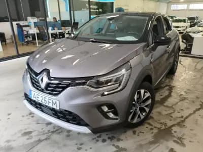 Sell Renault Captur 2020 - 18699 EUR, 92031 km - AUTO.MOTO.pt