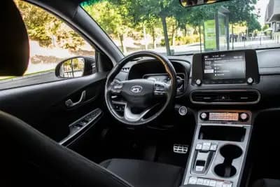 Vendo Hyundai Kauai 2022 - 22990 EUR, 46801 km - AUTO.MOTO.pt