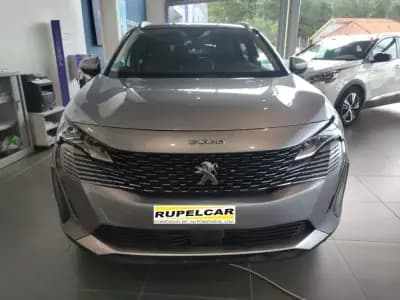 Vendo Peugeot 3008 2021 - 21950 EUR, 151000 km - AUTO.MOTO.pt