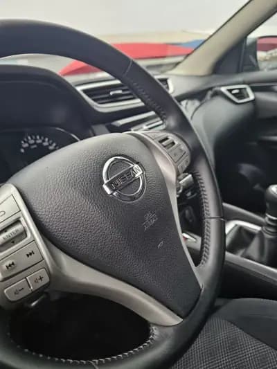 Sell Nissan Qashqai 2015 - 14900 EUR, 183000 km - AUTO.MOTO.pt