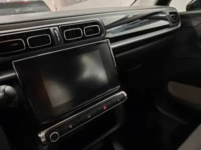 Sell Citroën C3 2019 - 12990 EUR, 60000 km - AUTO.MOTO.pt