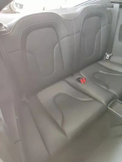 Vendo Audi TT Coupé 2009 - 21150 EUR, 115300 km - AUTO.MOTO.pt