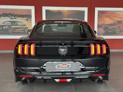 Vendo Ford Mustang 2015 - 39990 EUR, 71730 km - AUTO.MOTO.pt