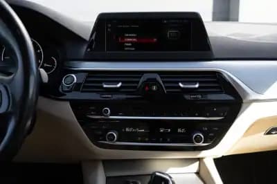 Vendo BMW 520 2017 - 24999 EUR, 188000 km - AUTO.MOTO.pt