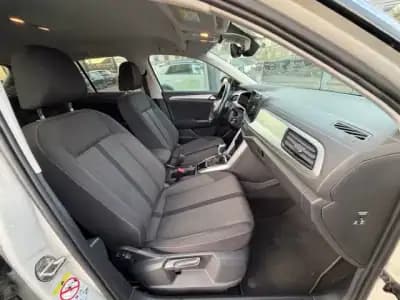 Vendo Volkswagen Amarok 2023 - 27900 EUR, 51200 km - AUTO.MOTO.pt