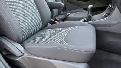 Sell Ford KA 2018 - 11250 EUR, 142000 km - AUTO.MOTO.pt