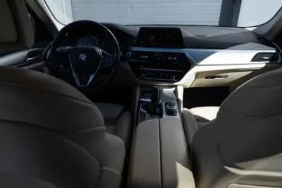 Vendo BMW 520 2017 - 24999 EUR, 188000 km - AUTO.MOTO.pt