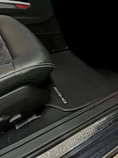 Sell Mercedes-Benz E 300 2013 - 17950 EUR, 221000 km - AUTO.MOTO.pt