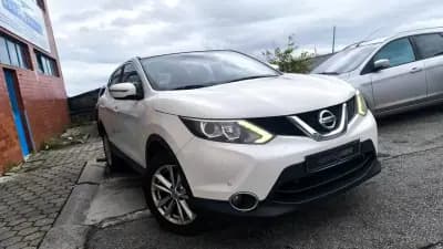 Sell Nissan Qashqai 2015 - 14300 EUR, 140000 km - AUTO.MOTO.pt