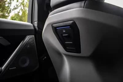 Vendo BMW i5 2023 - 79900 EUR, 17145 km - AUTO.MOTO.pt