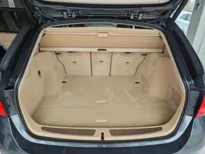 Vendo BMW 318 2013 - 14250 EUR, 180000 km - AUTO.MOTO.pt