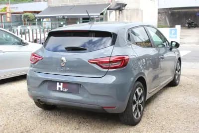 Vendo Renault Clio 2022 - 14750 EUR, 96500 km - AUTO.MOTO.pt