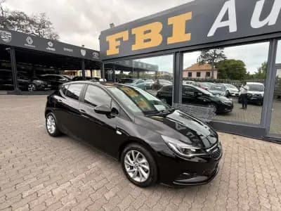 Sell Opel Astra 2019 - 14900 EUR, 66440 km - AUTO.MOTO.pt