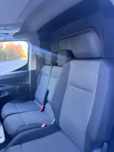 Sell Peugeot Partner 2022 - 14500 EUR, 132662 km - AUTO.MOTO.pt