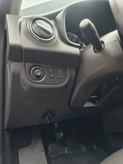 Vendo Dacia Sandero 2020 - 10400 EUR, 108000 km - AUTO.MOTO.pt