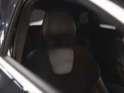 Sell Volvo V40 2015 - 13990 EUR, 147000 km - AUTO.MOTO.pt